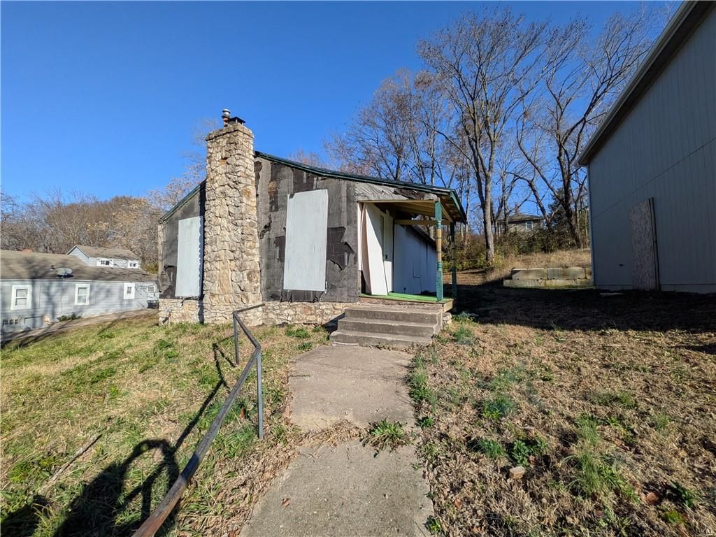 4231 Park Avenue, Kansas City, MO 64130