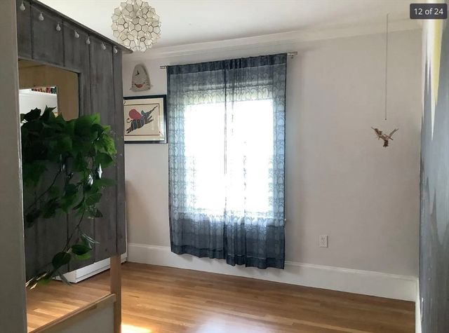 107 Charlesbank Rd 1, Newton, MA 02158