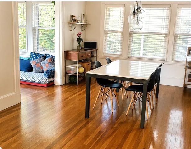 107 Charlesbank Rd 1, Newton, MA 02158