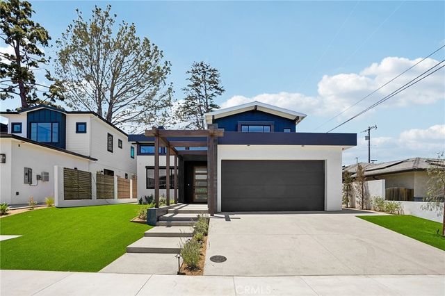 17003 Haas Avenue, Torrance, CA 90504