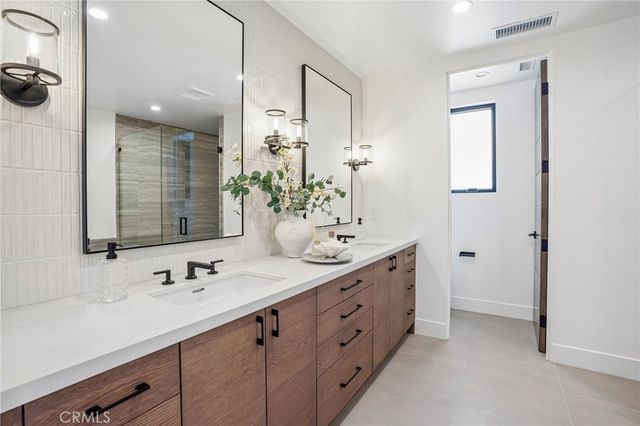 17003 Haas Avenue, Torrance, CA 90504