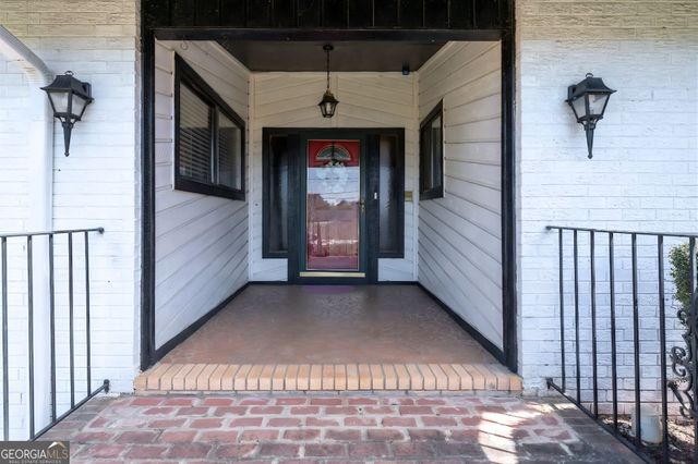 3960 Highway 20 SE, Conyers, GA 30013