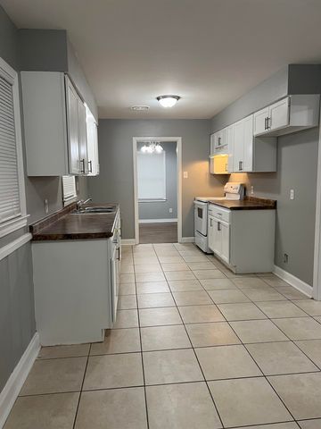 3274 GAYLORD LN, Memphis, TN 38118