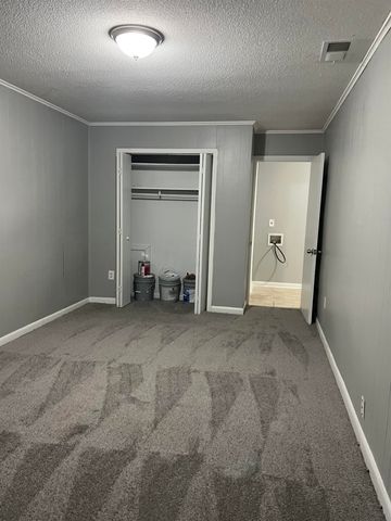 3274 GAYLORD LN, Memphis, TN 38118