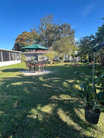 20501 NW 30th Ave, Miami Gardens, FL 33056