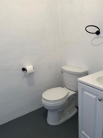 20501 NW 30th Ave, Miami Gardens, FL 33056