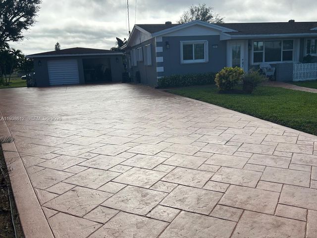 20501 NW 30th Ave, Miami Gardens, FL 33056