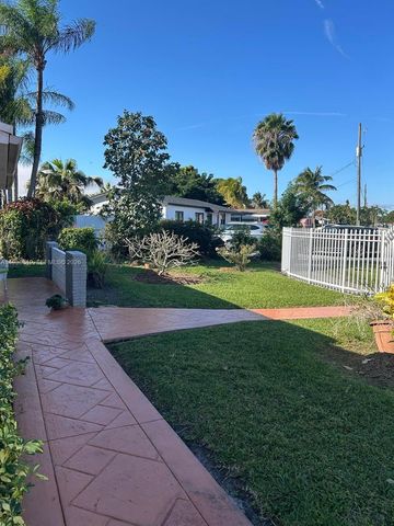 20501 NW 30th Ave, Miami Gardens, FL 33056