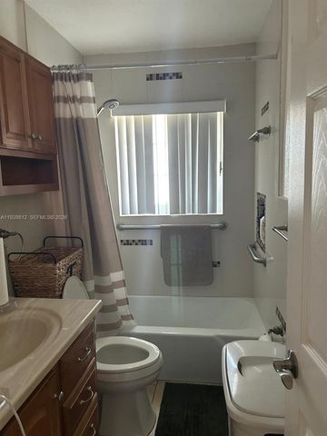 20501 NW 30th Ave, Miami Gardens, FL 33056