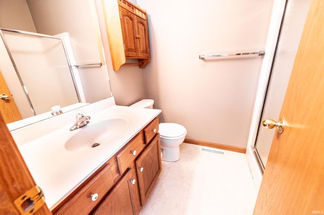23153 Arbor Pointe Drive, South Bend, IN 46628