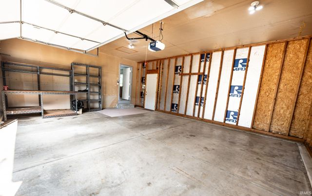 23153 Arbor Pointe Drive, South Bend, IN 46628