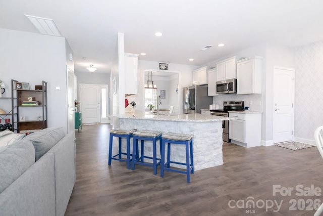 137 Northlake Drive, Statesville, NC 28677