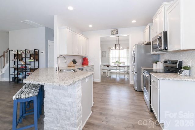 137 Northlake Drive, Statesville, NC 28677