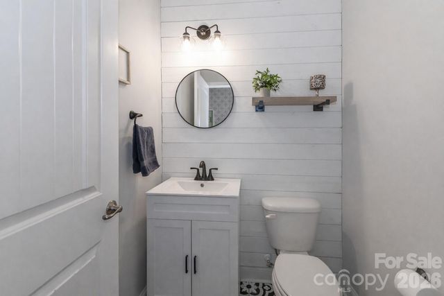 137 Northlake Drive, Statesville, NC 28677