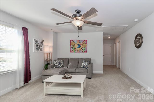 137 Northlake Drive, Statesville, NC 28677