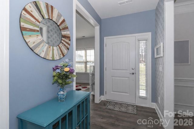 137 Northlake Drive, Statesville, NC 28677