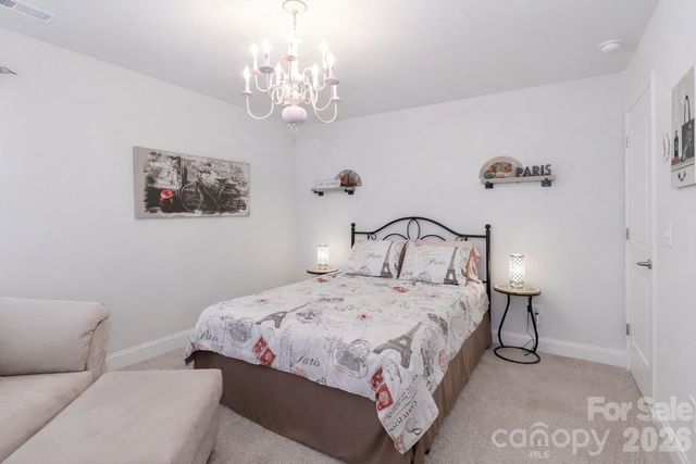 137 Northlake Drive, Statesville, NC 28677