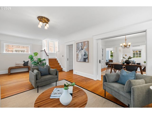 2930 Ne 24TH Ave, Portland, OR 97212
