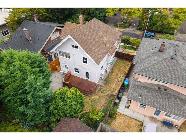 2930 Ne 24TH Ave, Portland, OR 97212
