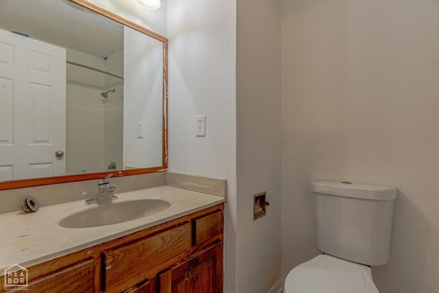 6 Hileah Trce, Cherokee Village, AR 72529