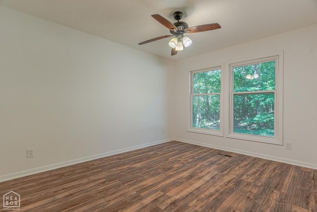 6 Hileah Trce, Cherokee Village, AR 72529