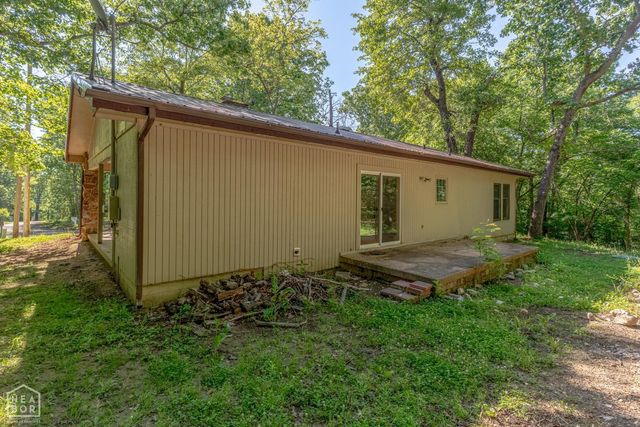 6 Hileah Trce, Cherokee Village, AR 72529
