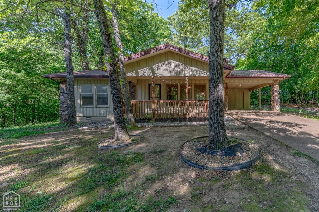 6 Hileah Trce, Cherokee Village, AR 72529