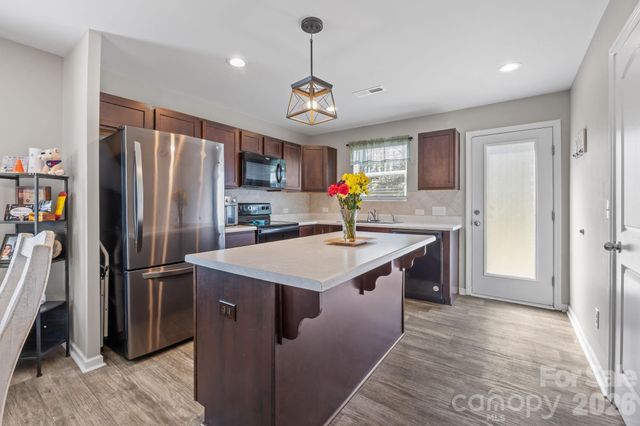 813 Yorkshire Drive, Albemarle, NC 28001