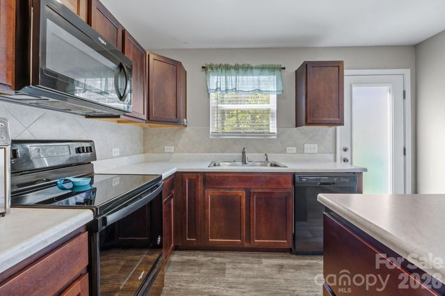 813 Yorkshire Drive, Albemarle, NC 28001