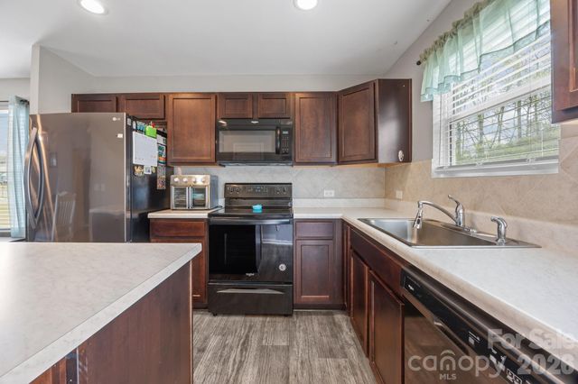 813 Yorkshire Drive, Albemarle, NC 28001