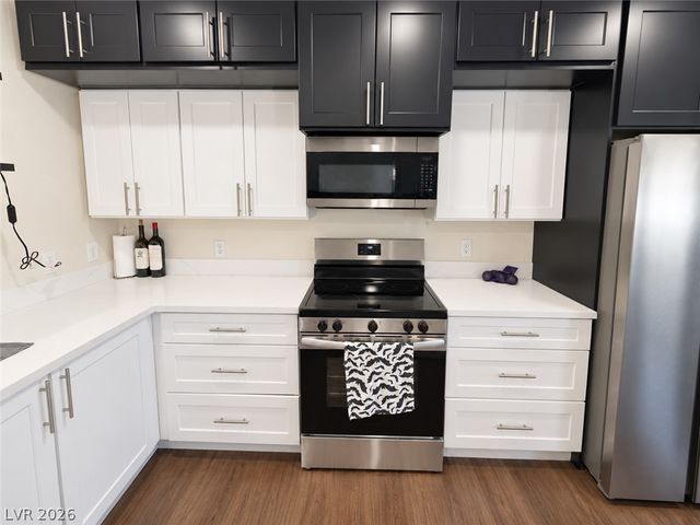 9035 West Hammer Lane, Las Vegas, NV 89149