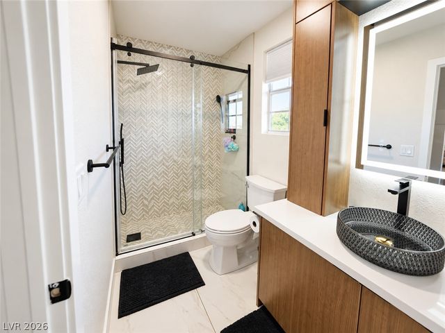 9035 West Hammer Lane, Las Vegas, NV 89149