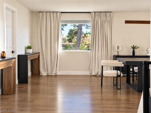 9035 West Hammer Lane, Las Vegas, NV 89149