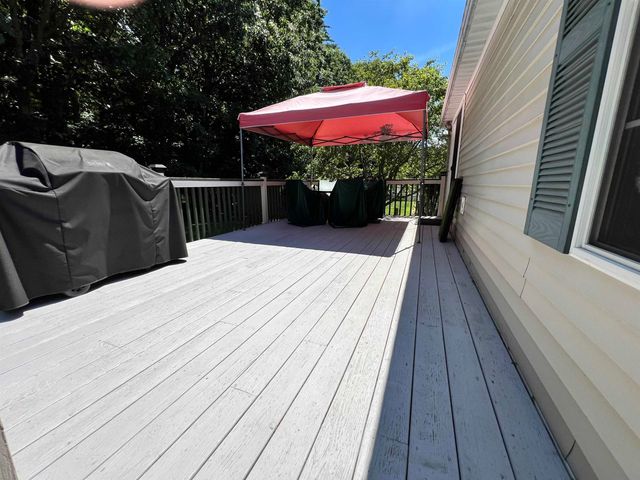 34 Constitution Way, Dover, NH 03820