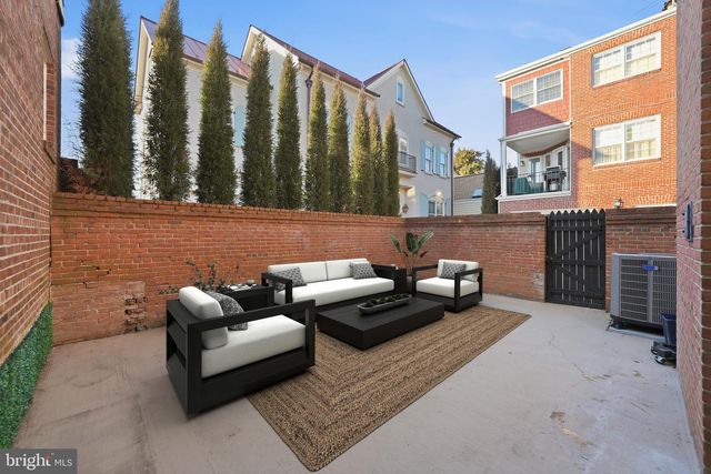 621 S SAINT ASAPH ST, Alexandria, VA 22314