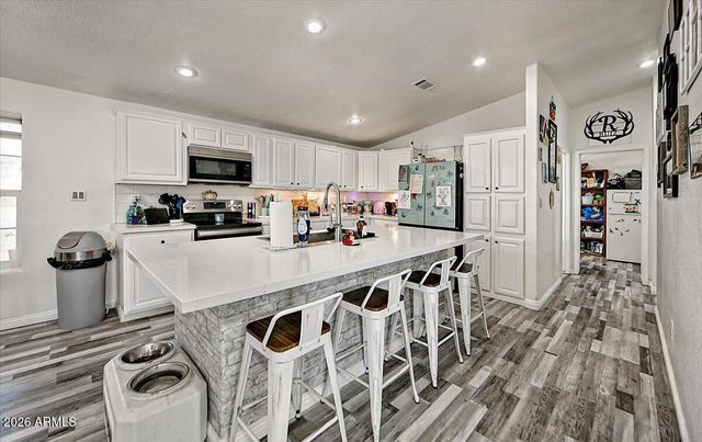 12940 E Stonewall Drive, Humboldt, AZ 86329