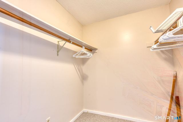 565 Clark Avenue APT 13, Bristol, CT 06010