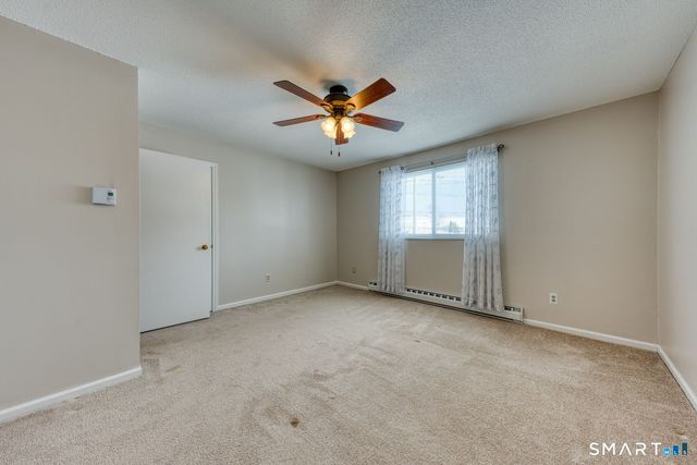 565 Clark Avenue APT 13, Bristol, CT 06010