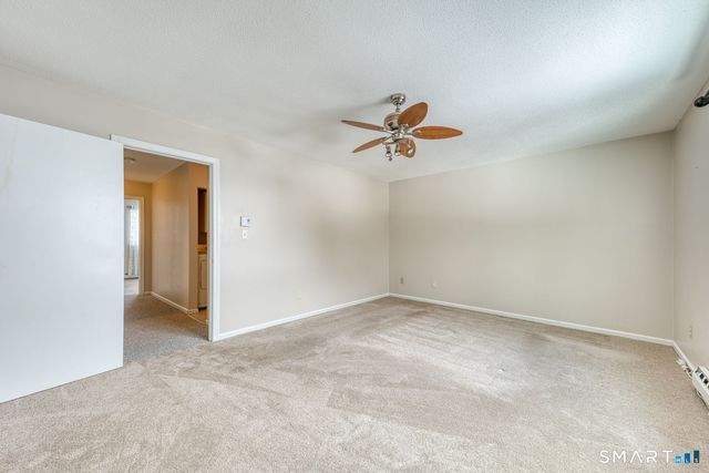 565 Clark Avenue APT 13, Bristol, CT 06010