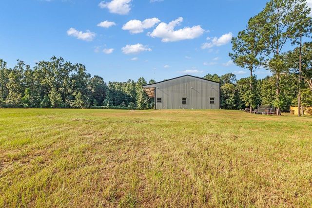 251 Roy Webb Road, Huntsville, TX 77320