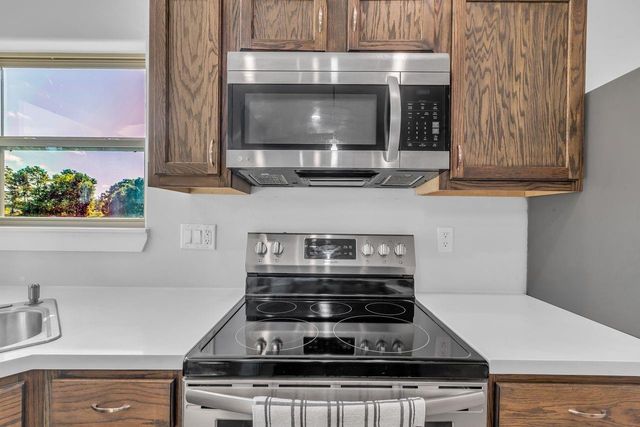 251 Roy Webb Road, Huntsville, TX 77320