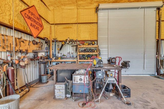 251 Roy Webb Road, Huntsville, TX 77320