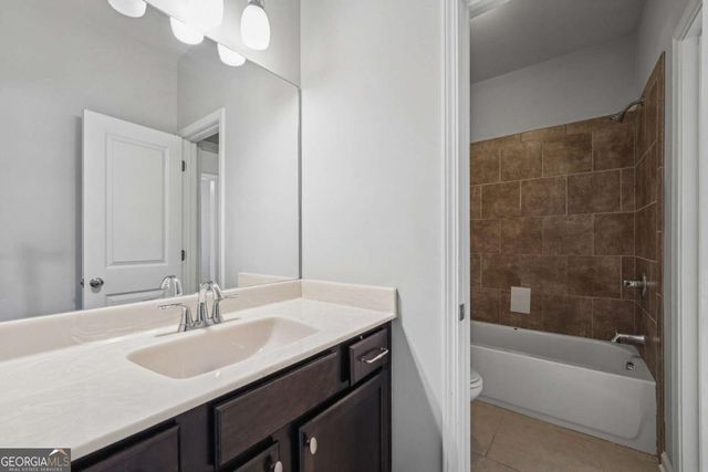 1063 Merrivale Chase Lane, Roswell, GA 30075