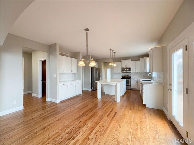 1635 Rockfern Drive, High Ridge, MO 63049