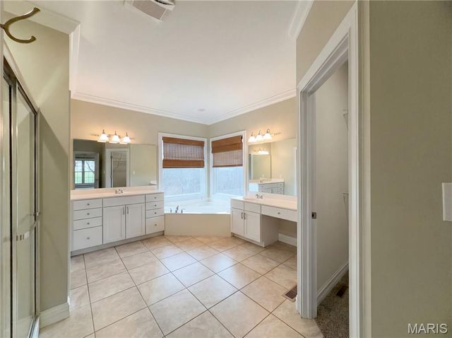 1635 Rockfern Drive, High Ridge, MO 63049