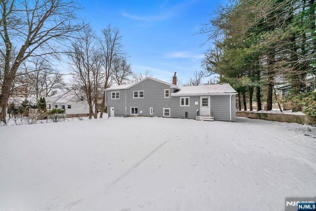 231 Hudson Avenue, Norwood, NJ 07648