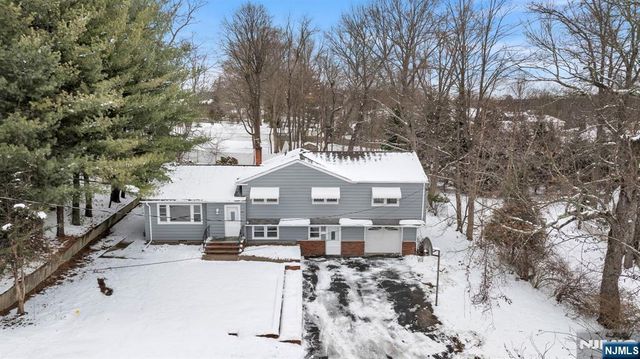 231 Hudson Avenue, Norwood, NJ 07648