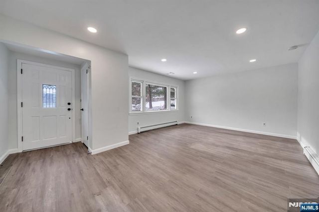 231 Hudson Avenue, Norwood, NJ 07648