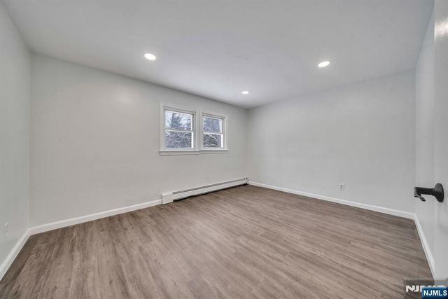 231 Hudson Avenue, Norwood, NJ 07648