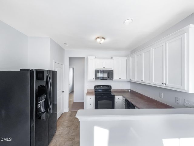 1421 Ikes Pond Lane, Raleigh, NC 27610